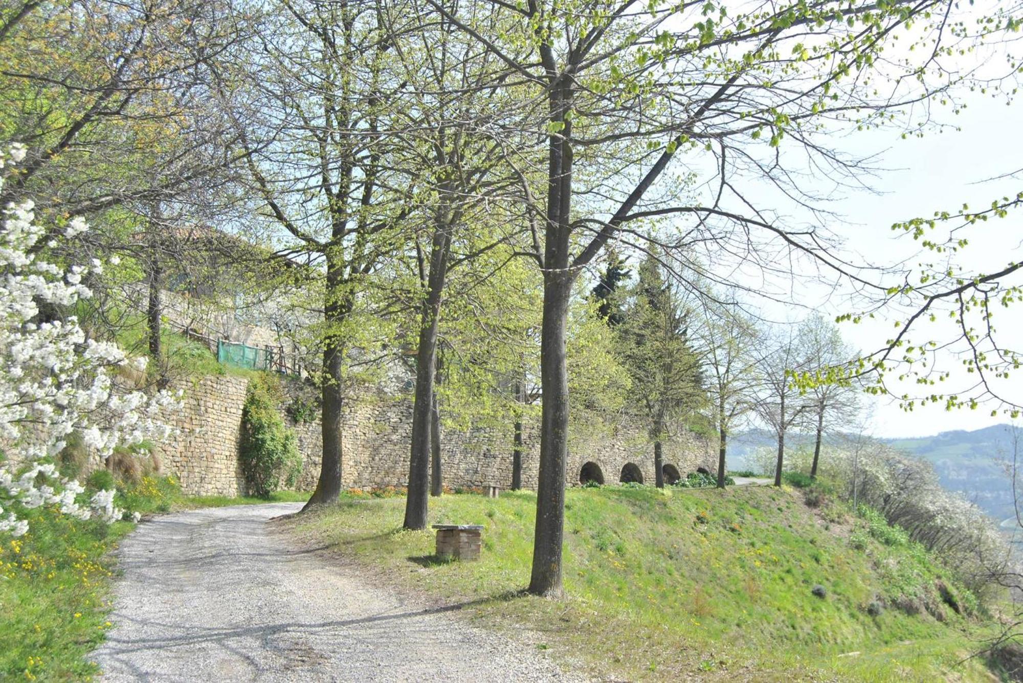 Agriturismo La Rovere Cossano Belbo Zewnętrze zdjęcie